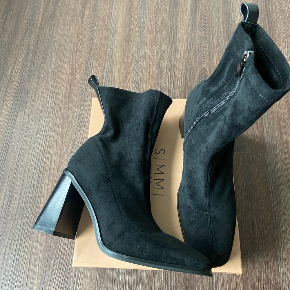 Simmi London Sock Booties